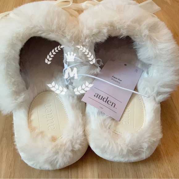 Auden Women’s Faux Fur Slippers with Bows Size: M 7/8 White/Arbor - Picture 4 of 9